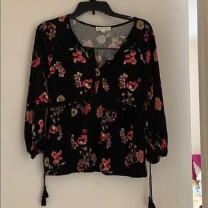 Women’s floral shirt